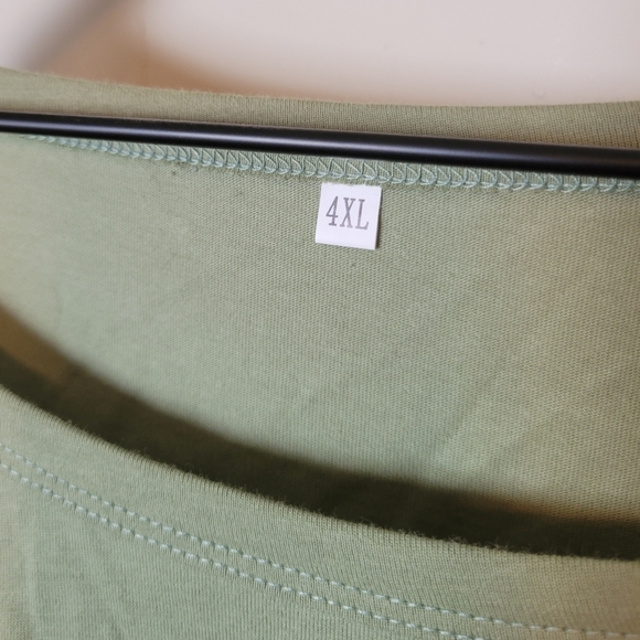 Cacti and moon phases T-Shirt - Picture 5 of 5